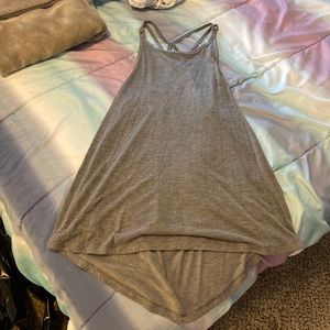 grey workout tank top 😍